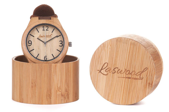 Reloj de madera de maple
